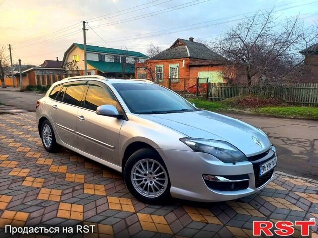 Серый Рено Лагуна, объемом двигателя 1.5 л и пробегом 173 тыс. км за 7500 $, фото 1 на Automoto.ua