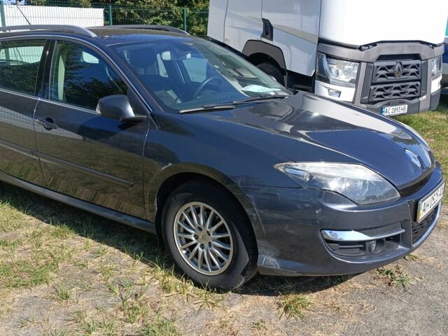 Сірий Рено Лагуна, об'ємом двигуна 1.5 л та пробігом 325 тис. км за 5500 $, фото 1 на Automoto.ua