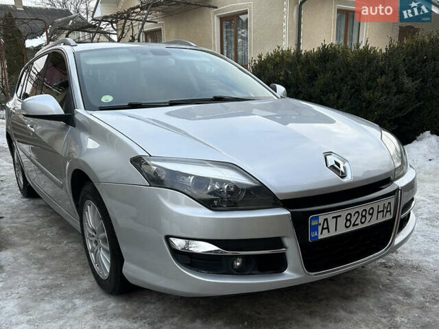 Серый Рено Лагуна, объемом двигателя 2 л и пробегом 342 тыс. км за 6900 $, фото 1 на Automoto.ua