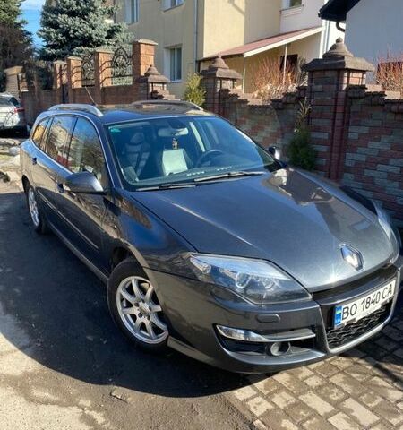 Сірий Рено Лагуна, об'ємом двигуна 2 л та пробігом 301 тис. км за 7700 $, фото 1 на Automoto.ua