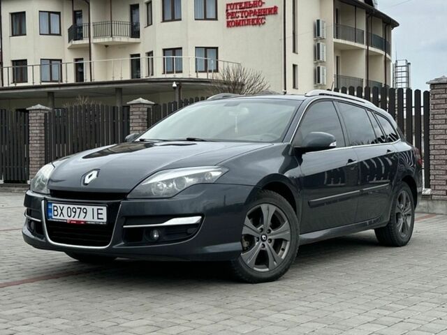 Сірий Рено Лагуна, об'ємом двигуна 2 л та пробігом 370 тис. км за 6500 $, фото 1 на Automoto.ua