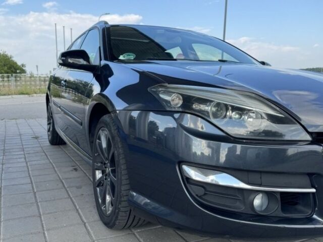 Сірий Рено Лагуна, об'ємом двигуна 2 л та пробігом 250 тис. км за 8096 $, фото 1 на Automoto.ua