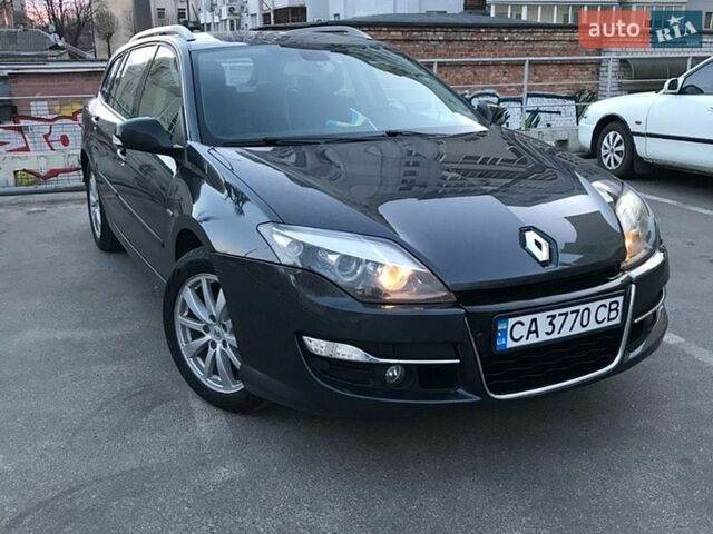 Серый Рено Лагуна, объемом двигателя 2 л и пробегом 437 тыс. км за 8300 $, фото 1 на Automoto.ua