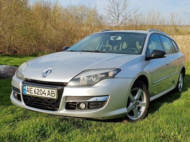 Серый Рено Лагуна, объемом двигателя 2 л и пробегом 300 тыс. км за 7300 $, фото 1 на Automoto.ua