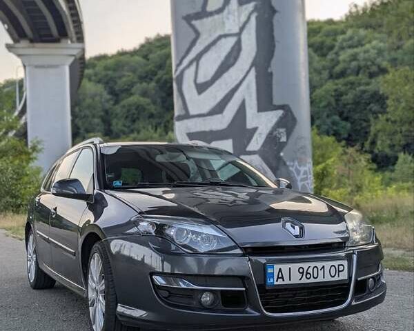 Серый Рено Лагуна, объемом двигателя 2 л и пробегом 224 тыс. км за 7900 $, фото 1 на Automoto.ua