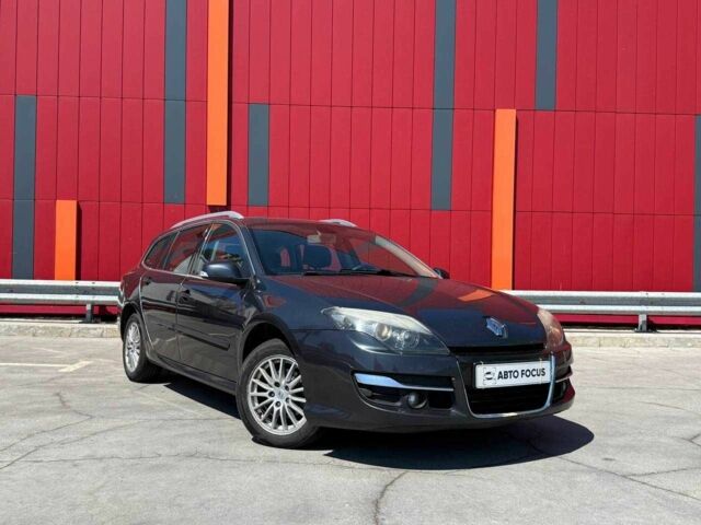 Сірий Рено Лагуна, об'ємом двигуна 0 л та пробігом 303 тис. км за 7635 $, фото 1 на Automoto.ua