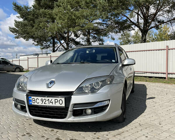 Сірий Рено Лагуна, об'ємом двигуна 1.46 л та пробігом 380 тис. км за 5500 $, фото 1 на Automoto.ua