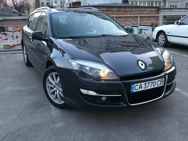 Серый Рено Лагуна, объемом двигателя 2 л и пробегом 437 тыс. км за 8300 $, фото 1 на Automoto.ua