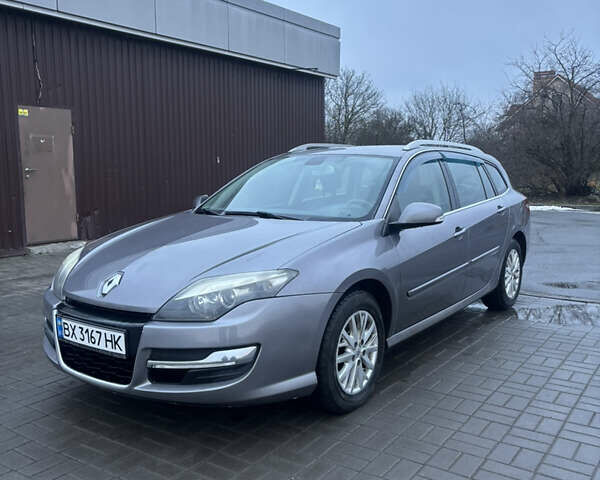 Серый Рено Лагуна, объемом двигателя 1.5 л и пробегом 255 тыс. км за 6200 $, фото 1 на Automoto.ua