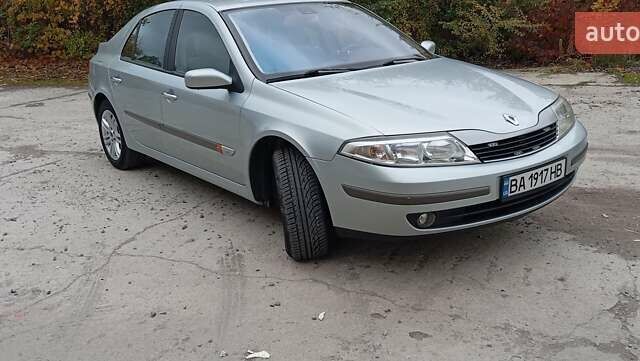 Серый Рено Лагуна, объемом двигателя 1.8 л и пробегом 139 тыс. км за 4700 $, фото 1 на Automoto.ua