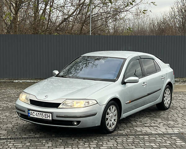 Серый Рено Лагуна, объемом двигателя 2 л и пробегом 300 тыс. км за 2600 $, фото 1 на Automoto.ua