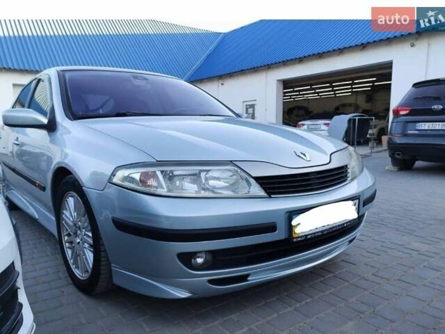 Сірий Рено Лагуна, об'ємом двигуна 2 л та пробігом 237 тис. км за 6000 $, фото 1 на Automoto.ua