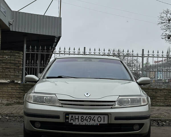 Серый Рено Лагуна, объемом двигателя 2 л и пробегом 309 тыс. км за 4800 $, фото 1 на Automoto.ua