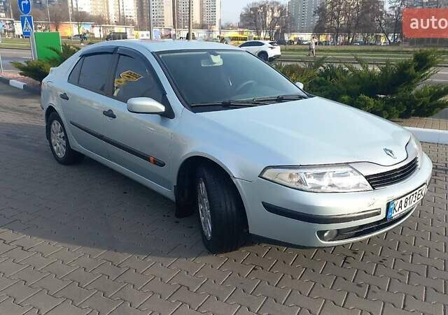 Серый Рено Лагуна, объемом двигателя 1.6 л и пробегом 237 тыс. км за 3300 $, фото 1 на Automoto.ua