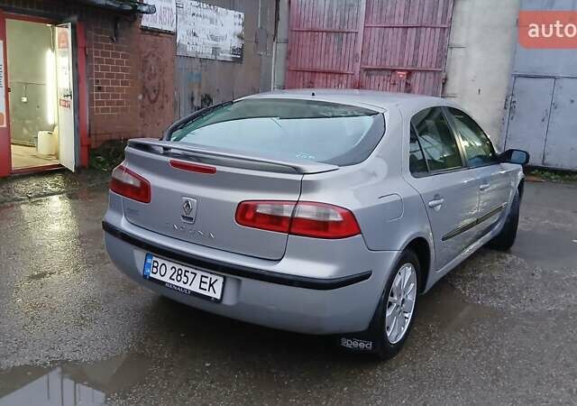 Сірий Рено Лагуна, об'ємом двигуна 1.6 л та пробігом 252 тис. км за 3900 $, фото 1 на Automoto.ua