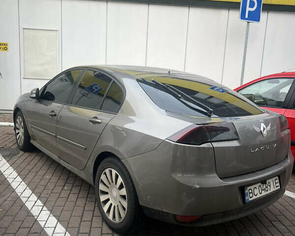 Серый Рено Лагуна, объемом двигателя 1.46 л и пробегом 260 тыс. км за 5400 $, фото 1 на Automoto.ua