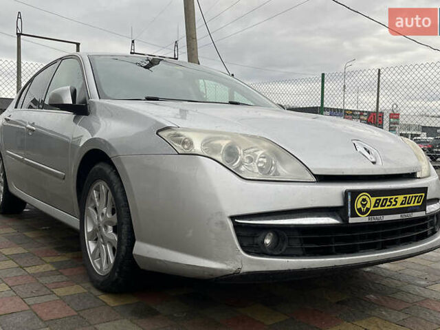 Серый Рено Лагуна, объемом двигателя 2 л и пробегом 227 тыс. км за 5550 $, фото 1 на Automoto.ua