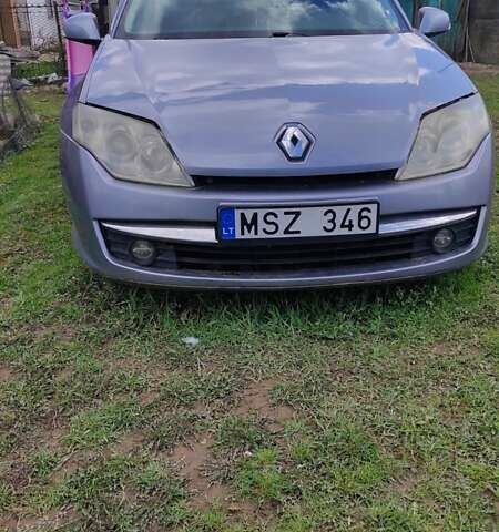 Рено Лагуна 2008 в Калуше на Automoto.ua Серый Рено Лагуна, объемом двигателя 2 л и пробегом 230 тыс. км за 3300 $, фото 1 на Automoto.ua