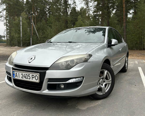 Серый Рено Лагуна, объемом двигателя 1.5 л и пробегом 327 тыс. км за 7000 $, фото 1 на Automoto.ua
