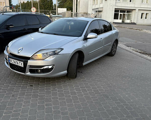 Серый Рено Лагуна, объемом двигателя 1.5 л и пробегом 205 тыс. км за 5999 $, фото 1 на Automoto.ua