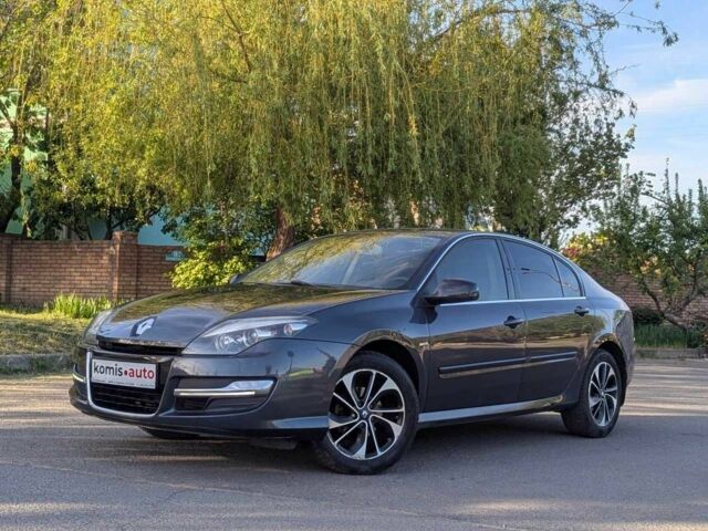 Серый Рено Лагуна, объемом двигателя 1.5 л и пробегом 209 тыс. км за 7999 $, фото 1 на Automoto.ua