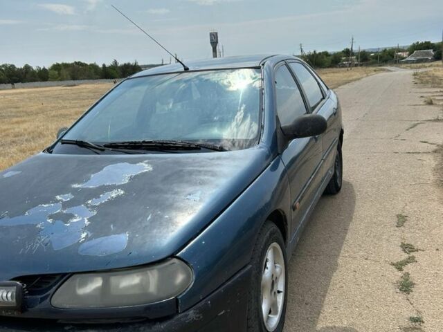 Синій Рено Лагуна, об'ємом двигуна 2.2 л та пробігом 300 тис. км за 2100 $, фото 1 на Automoto.ua