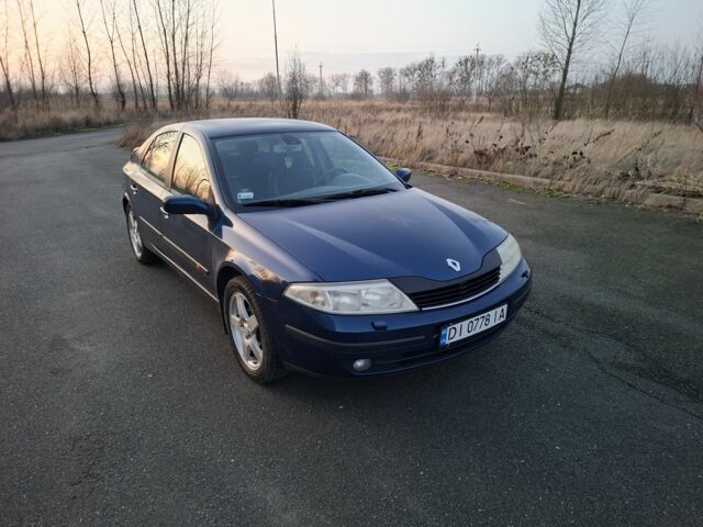 Синий Рено Лагуна, объемом двигателя 1.8 л и пробегом 200 тыс. км за 3650 $, фото 1 на Automoto.ua