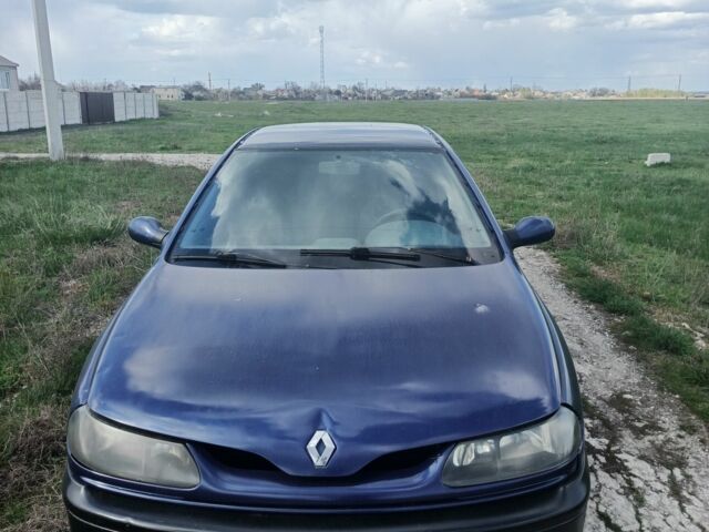 Синий Рено Лагуна, объемом двигателя 1.8 л и пробегом 242 тыс. км за 2300 $, фото 1 на Automoto.ua