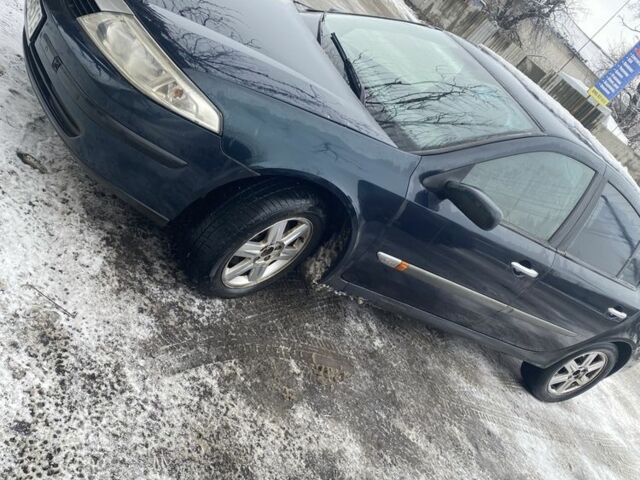 Синий Рено Лагуна, объемом двигателя 1.9 л и пробегом 300 тыс. км за 2000 $, фото 1 на Automoto.ua