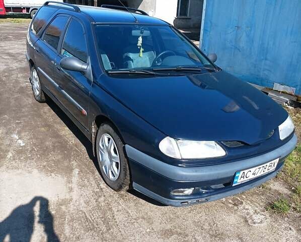 Синий Рено Лагуна, объемом двигателя 2.2 л и пробегом 380 тыс. км за 2700 $, фото 1 на Automoto.ua