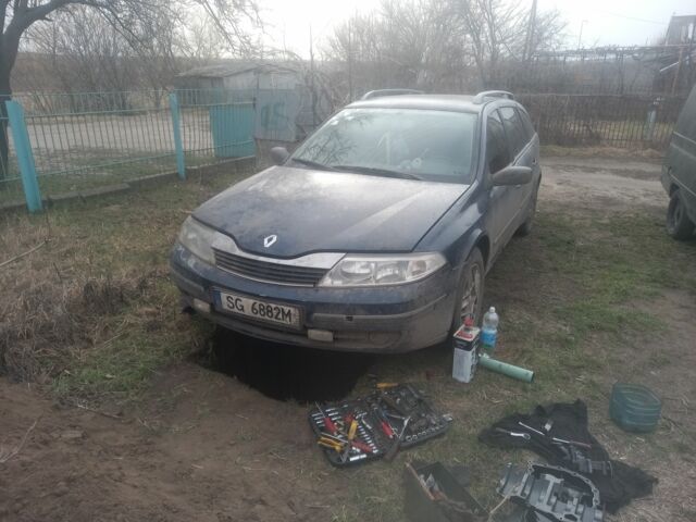 Синій Рено Лагуна, об'ємом двигуна 1.9 л та пробігом 100 тис. км за 800 $, фото 1 на Automoto.ua