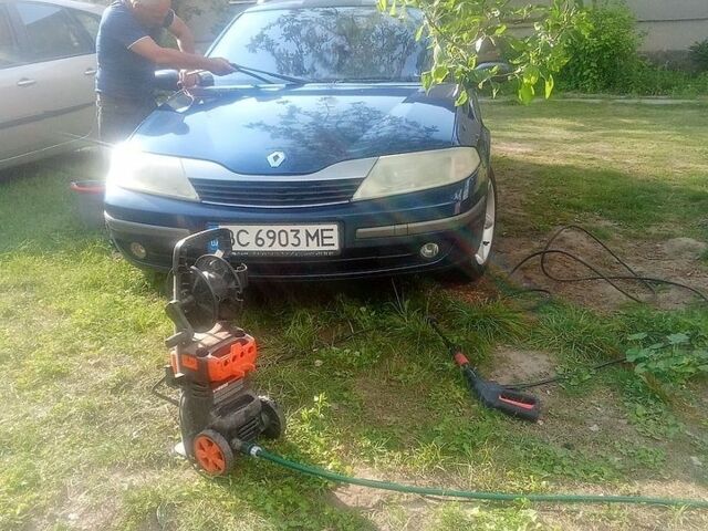 Синий Рено Лагуна, объемом двигателя 1.9 л и пробегом 280 тыс. км за 3300 $, фото 1 на Automoto.ua