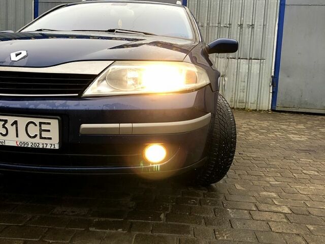 Синий Рено Лагуна, объемом двигателя 1.9 л и пробегом 395 тыс. км за 2800 $, фото 1 на Automoto.ua