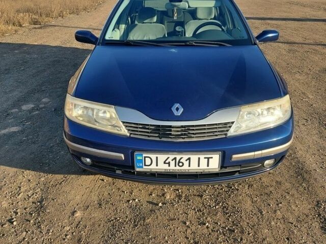 Синий Рено Лагуна, объемом двигателя 1.8 л и пробегом 270 тыс. км за 3500 $, фото 1 на Automoto.ua