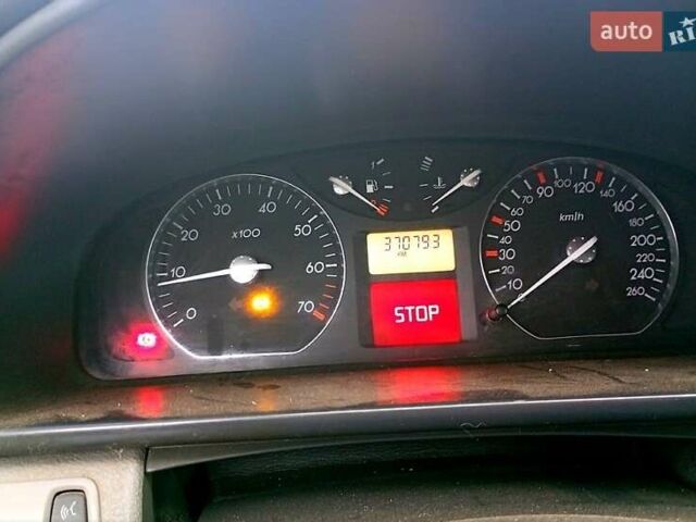 Синій Рено Лагуна, об'ємом двигуна 1.8 л та пробігом 350 тис. км за 2600 $, фото 1 на Automoto.ua