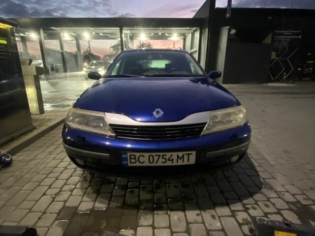 Синий Рено Лагуна, объемом двигателя 2 л и пробегом 239 тыс. км за 4800 $, фото 1 на Automoto.ua