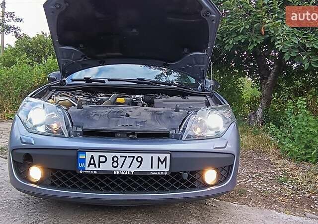 Синий Рено Лагуна, объемом двигателя 1.5 л и пробегом 300 тыс. км за 6500 $, фото 1 на Automoto.ua