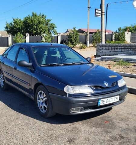 Синий Рено Лагуна, объемом двигателя 1.79 л и пробегом 300 тыс. км за 1850 $, фото 1 на Automoto.ua
