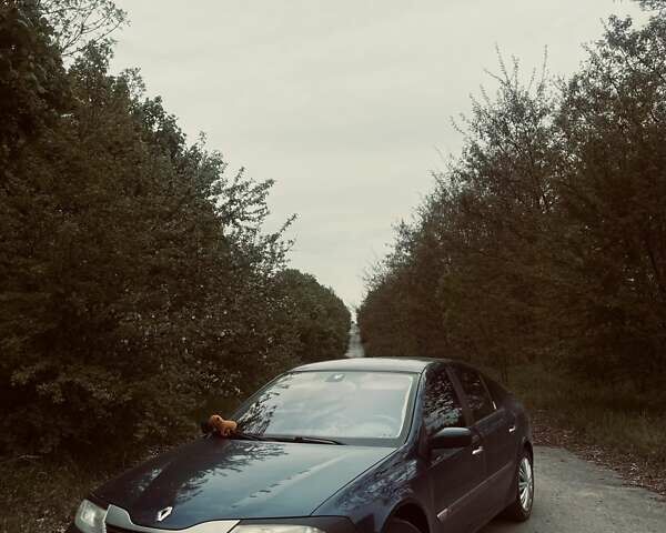 Рено Лагуна 2003 в Тернополе на Automoto.ua Синий Рено Лагуна, объемом двигателя 1.8 л и пробегом 190 тыс. км за 3500 $, фото 1 на Automoto.ua