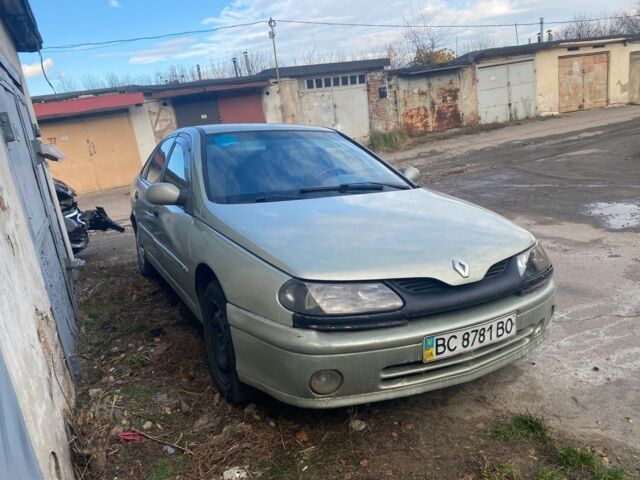 Зелений Рено Лагуна, об'ємом двигуна 1.8 л та пробігом 95 тис. км за 2000 $, фото 1 на Automoto.ua