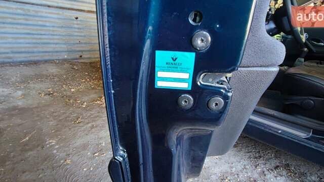 Зелений Рено Лагуна, об'ємом двигуна 2 л та пробігом 296 тис. км за 4200 $, фото 1 на Automoto.ua