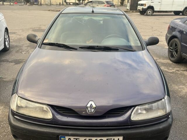 Зелений Рено Лагуна, об'ємом двигуна 1.8 л та пробігом 300 тис. км за 1300 $, фото 1 на Automoto.ua