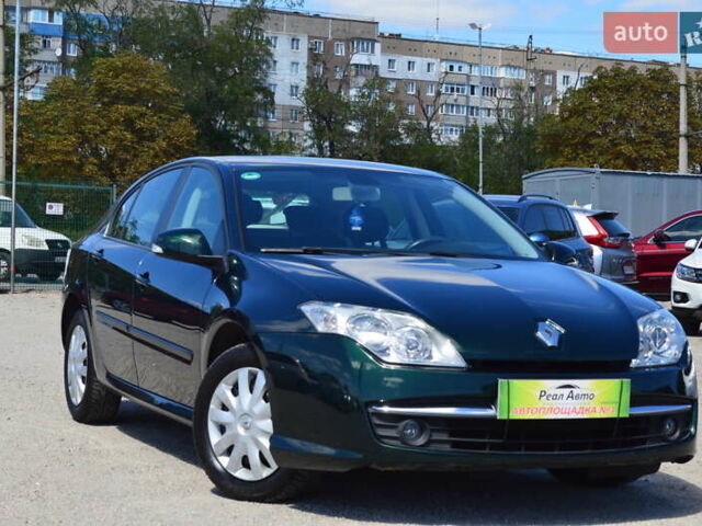 Зелений Рено Лагуна, об'ємом двигуна 2 л та пробігом 163 тис. км за 6600 $, фото 1 на Automoto.ua