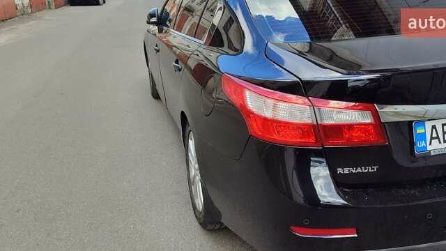 Рено Латитьюд 2012 в Киеве на Automoto.ua Черный Рено Латитьюд, объемом двигателя 2 л и пробегом 190 тыс. км за 8400 $, фото 1 на Automoto.ua