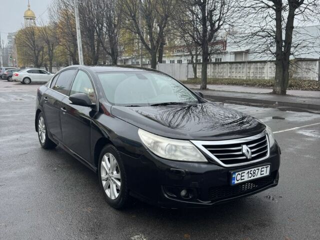 Черный Рено Латитьюд, объемом двигателя 2 л и пробегом 198 тыс. км за 6000 $, фото 1 на Automoto.ua