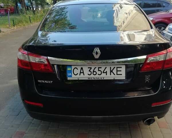 Черный Рено Латитьюд, объемом двигателя 2 л и пробегом 200 тыс. км за 7800 $, фото 1 на Automoto.ua