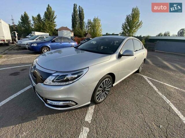 Серый Рено Латитьюд, объемом двигателя 2 л и пробегом 53 тыс. км за 10000 $, фото 1 на Automoto.ua