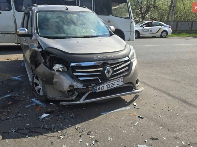 Бежевий Рено Лоджі, об'ємом двигуна 1.46 л та пробігом 147 тис. км за 4231 $, фото 1 на Automoto.ua