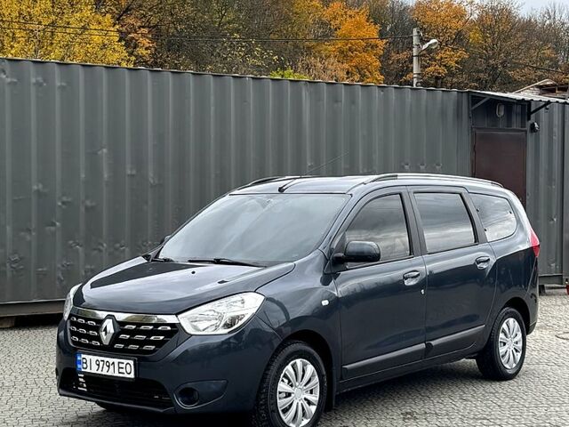 Серый Рено Лоджи, объемом двигателя 1.5 л и пробегом 228 тыс. км за 9800 $, фото 1 на Automoto.ua