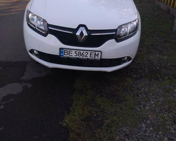 Рено Логан МСВ 2015 в Николаеве на Automoto.ua Белый Рено Логан МСВ, объемом двигателя 1.5 л и пробегом 330 тыс. км за 6300 $, фото 1 на Automoto.ua